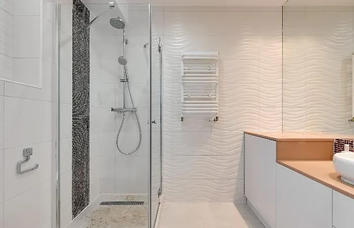 شقة Apartments Chmielna Park By Noclegi Renters غدانسك