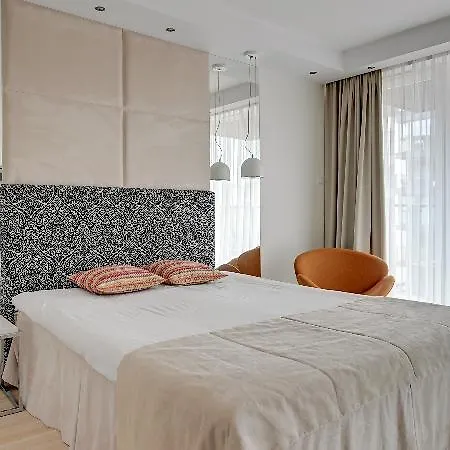 Apartments Chmielna Park By Noclegi Renters *